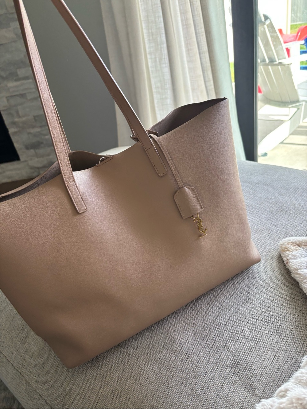 YSL TOTE HANDBAG - Picture 3 of 15